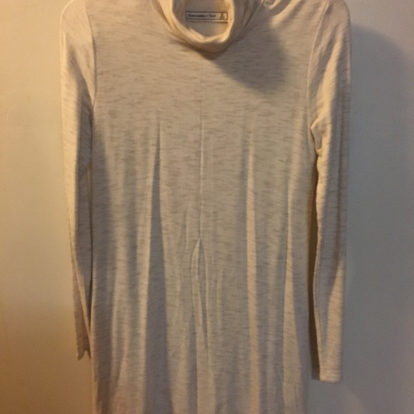 Cream turtle neck cotton dress - Picture 3 of 4